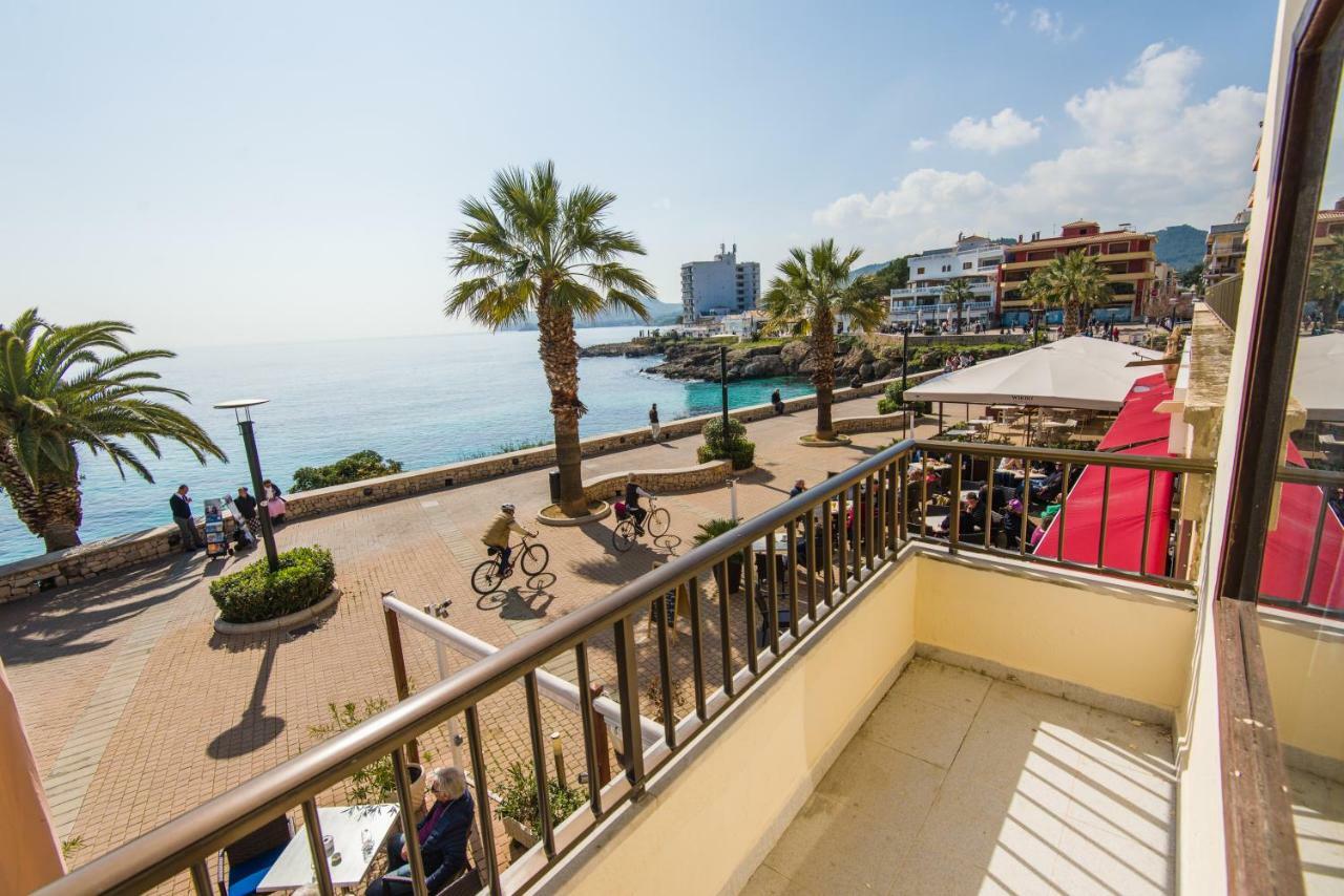 Hostal Port Corona Cala Ratjada  Zewnętrze zdjęcie